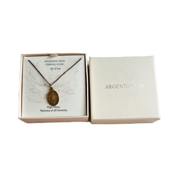 Sterling Silver Virgin Mary Pendant Necklace in Gift Box - Picture 3 of 3